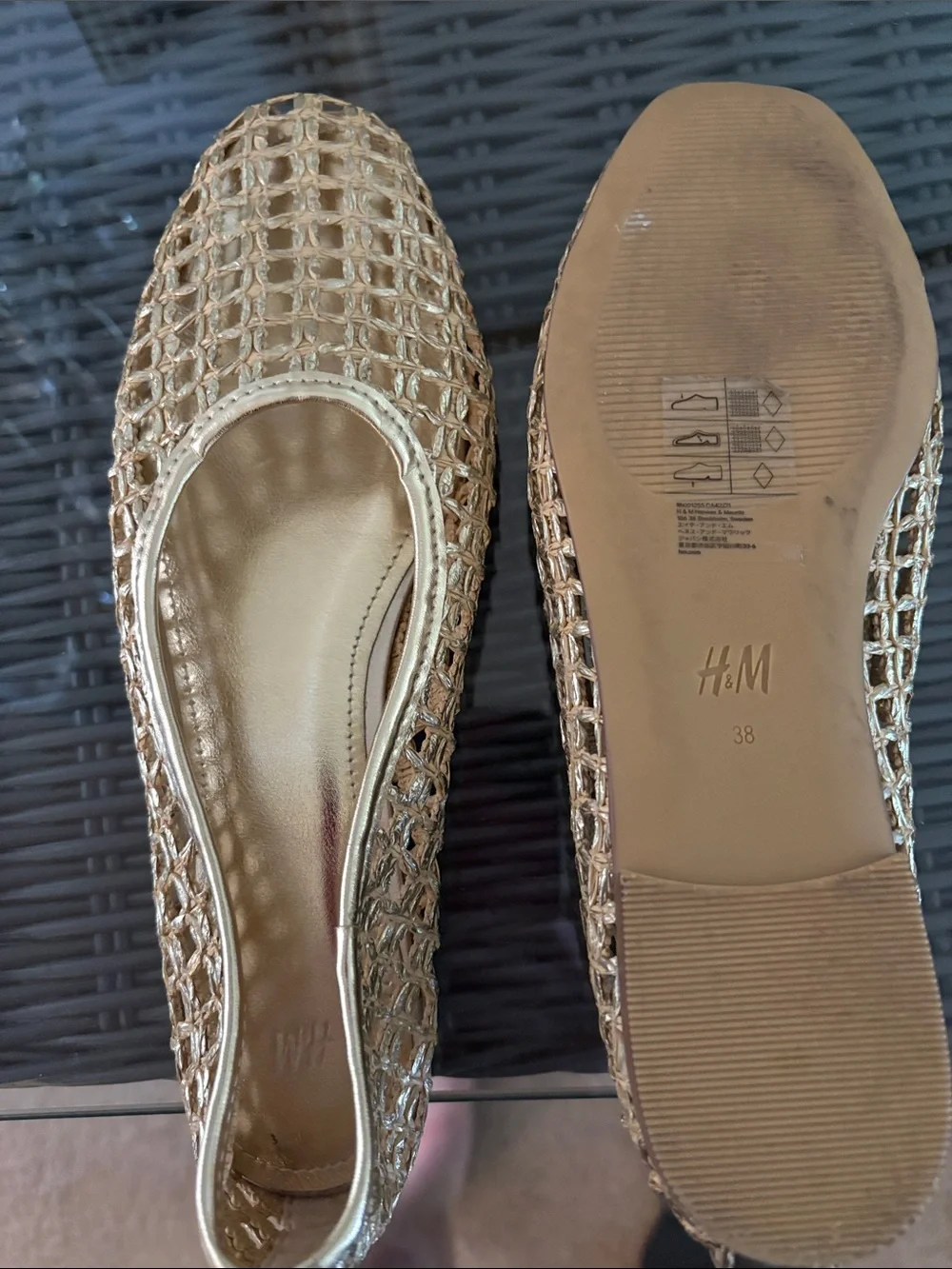 H&M lightweight woven